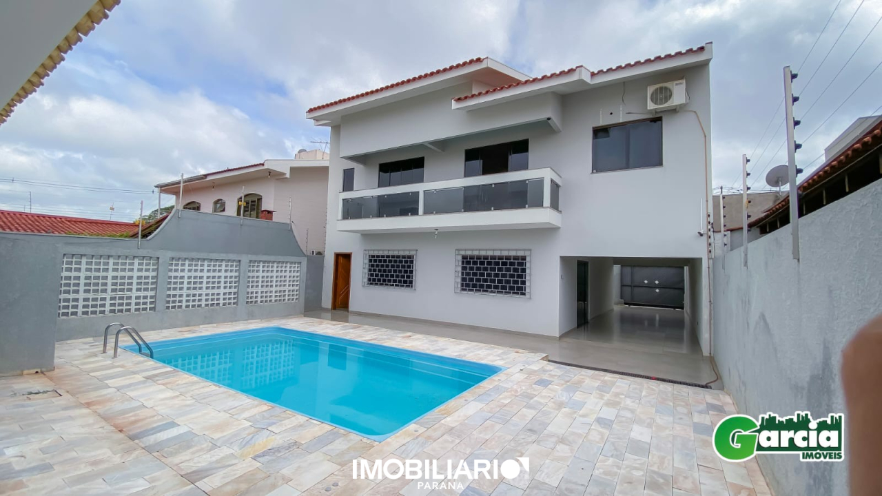 Residência para  Venda em Umuarama pela Garcia Imóveis