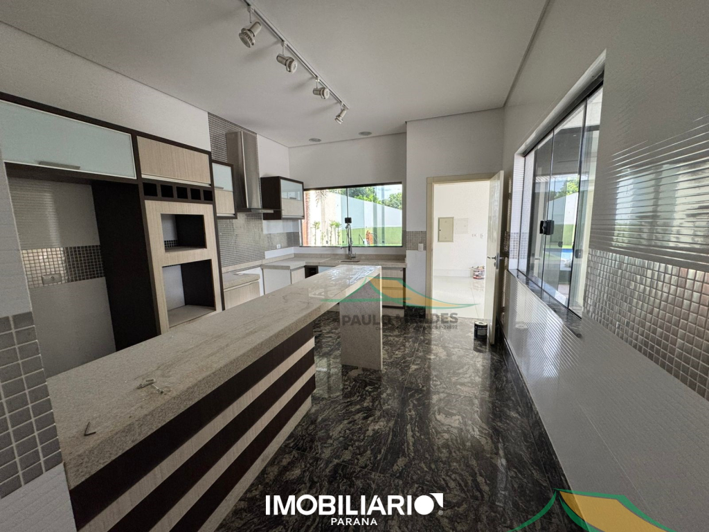 Residência para  Venda em Umuarama pela Paulo Mendes