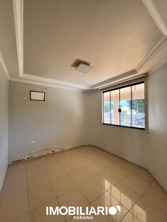 Residência para  Venda em Umuarama pela Caetano & Otávio