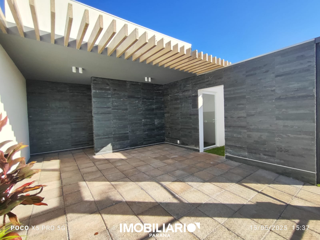 Residência para  Venda em Umuarama pela Delta