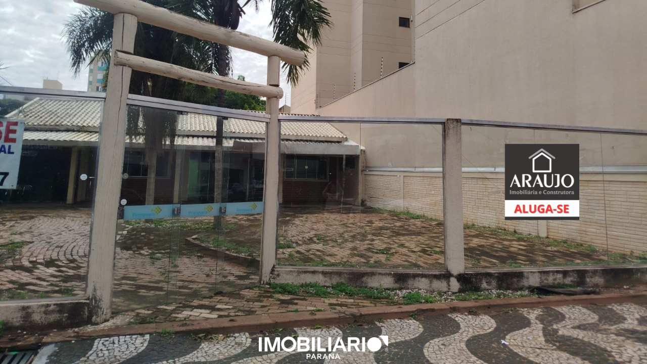 Salão Comercial para  Alugar em Umuarama pela Araujo