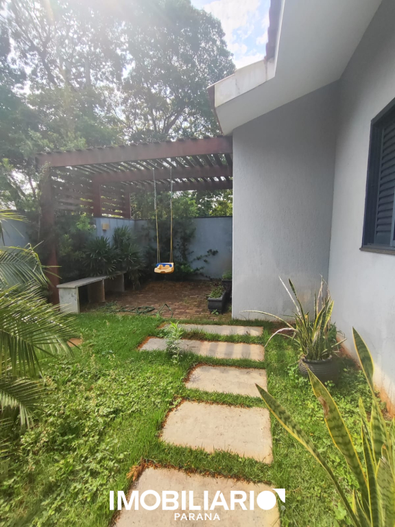 Residência para  Alugar em Umuarama pela Delta