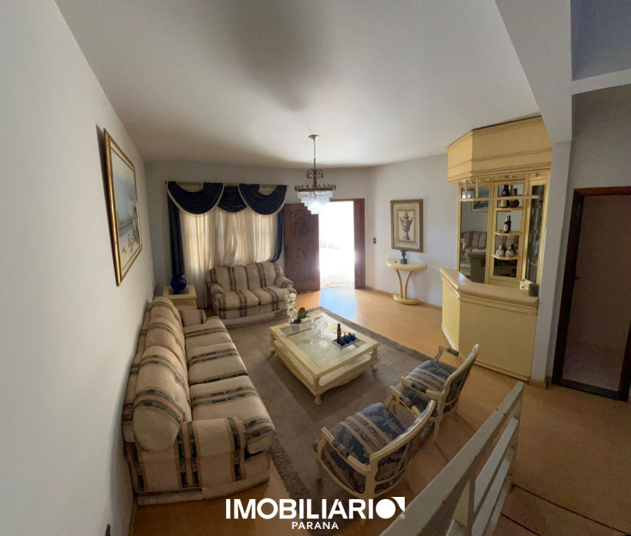 Sobrado para  Alugar em Umuarama pela Pólo