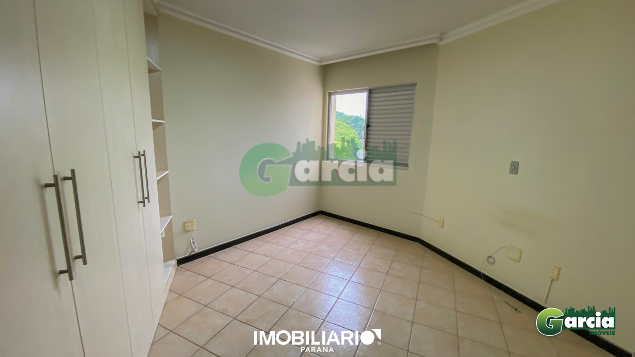 Apartamento para  Venda em Umuarama pela Garcia Imóveis