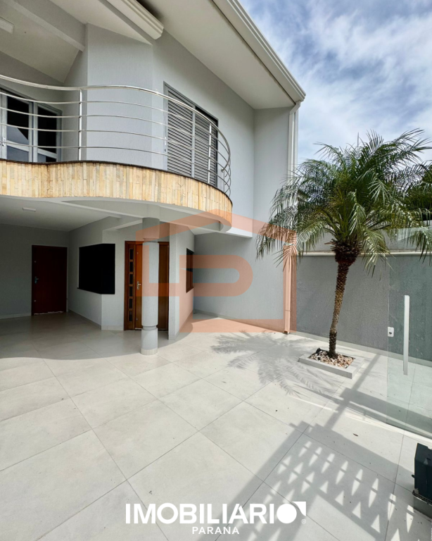 Sobrado para  Venda em Umuarama pela Peteno Imóveis