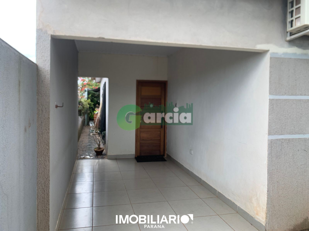 Residência para  Venda em Umuarama pela Garcia Imóveis