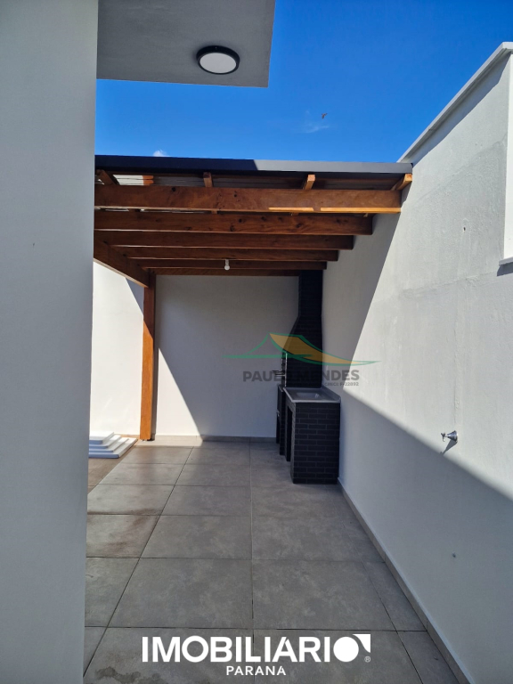 1 SUÍTE MAIS 2 QUARTOS