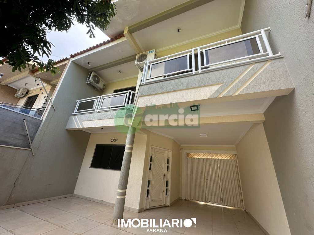 Sobrado para  Alugar em Umuarama pela Garcia Imóveis