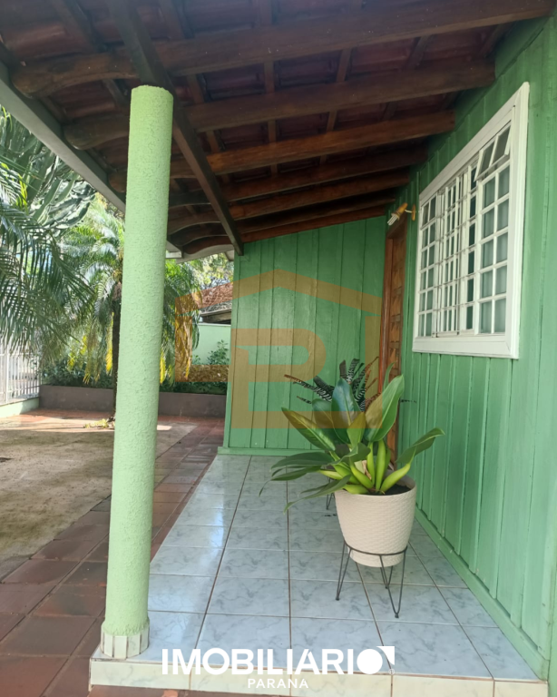 Residência para  Venda em Umuarama pela Peteno Imóveis
