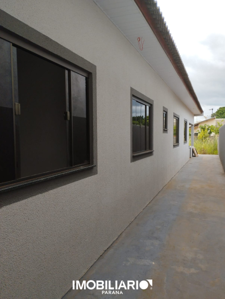 Residência para  Venda em Umuarama pela Delta