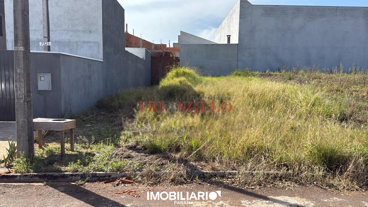 Terreno para  Venda em Umuarama pela Imobiliária Triangulo