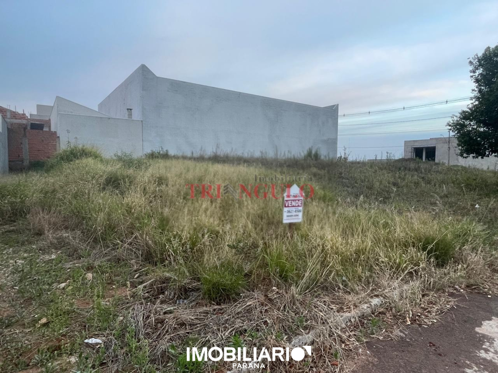 Terreno para  Venda em Umuarama pela Imobiliária Triangulo