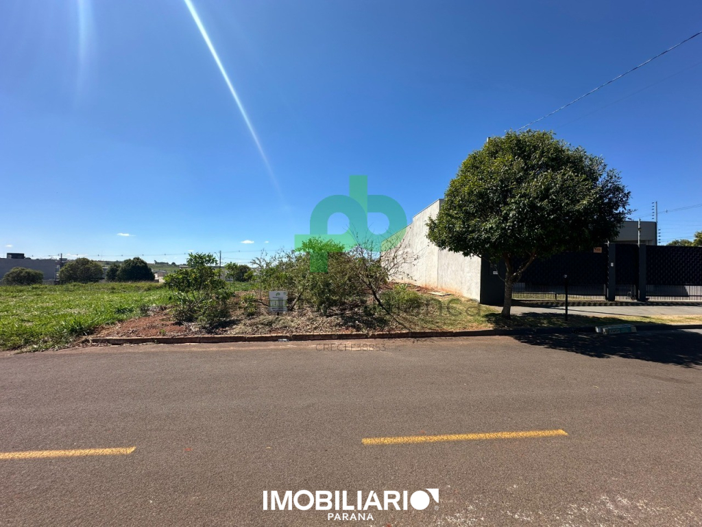 Terreno para  Venda em Umuarama pela Paullyne Bianca corretora de imóveis