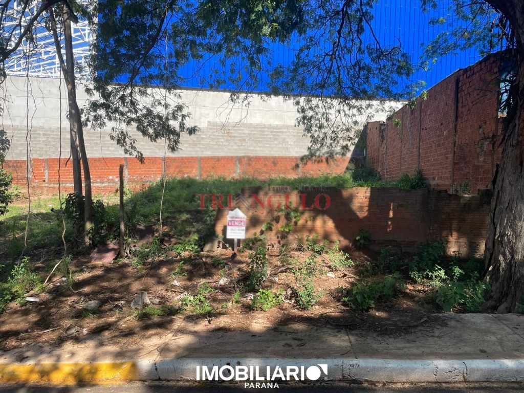 Terreno para  Venda em Umuarama pela Imobiliária Triangulo