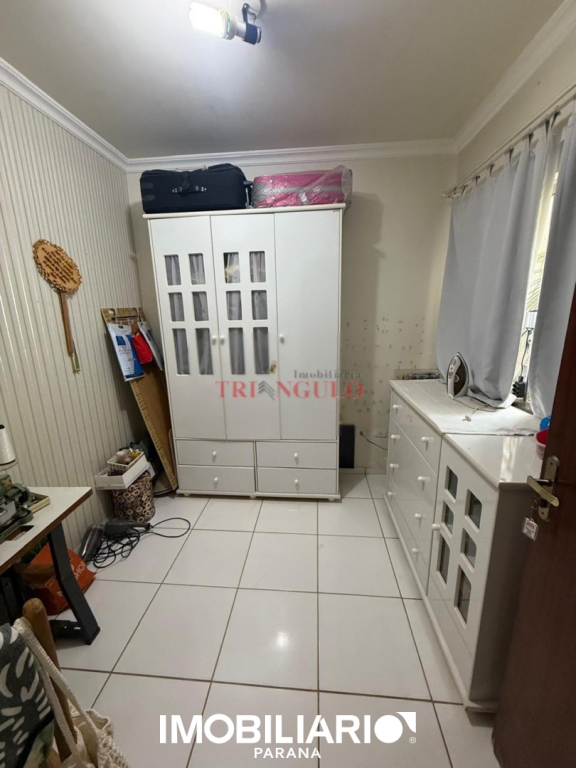 Sobrado para  Venda em Umuarama pela Imobiliária Triangulo