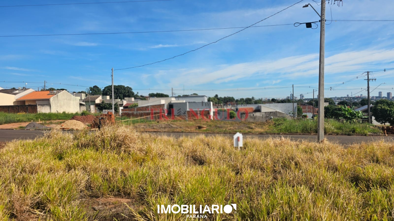 Terreno para  Venda em Umuarama pela Imobiliária Triangulo