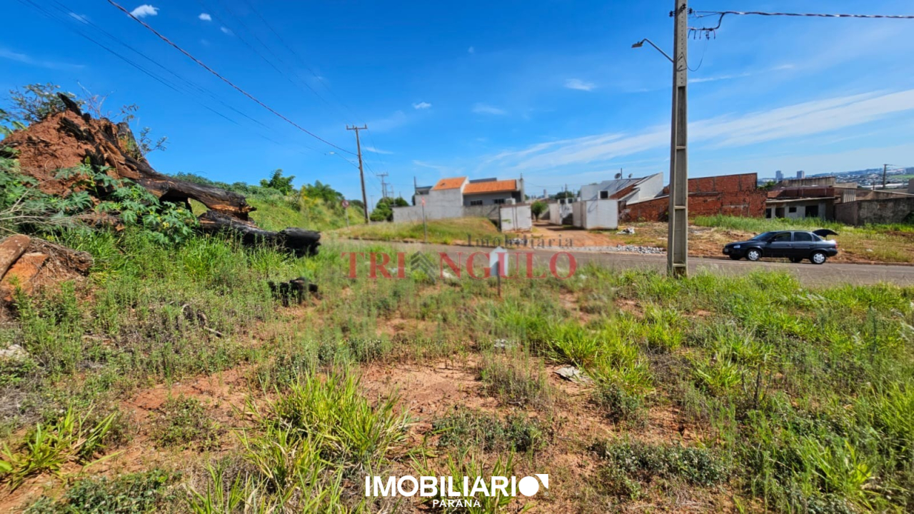 Terreno para  Venda em Umuarama pela Imobiliária Triangulo