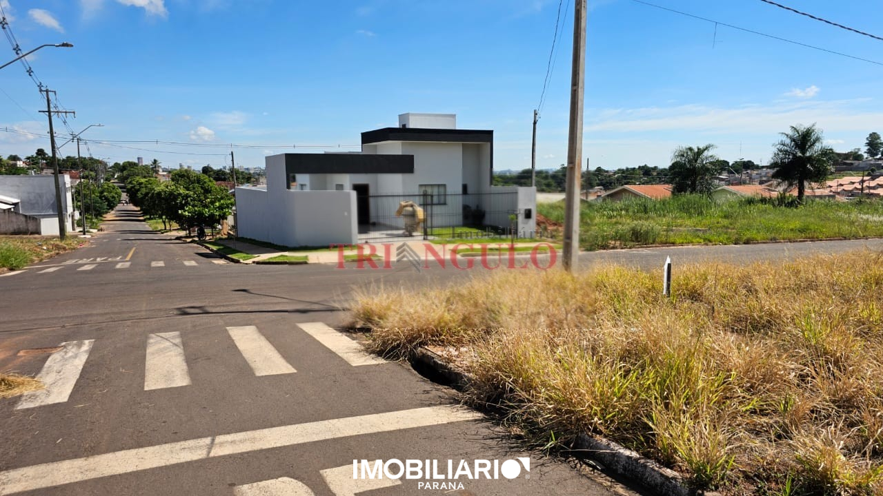 Terreno para  Venda em Umuarama pela Imobiliária Triangulo