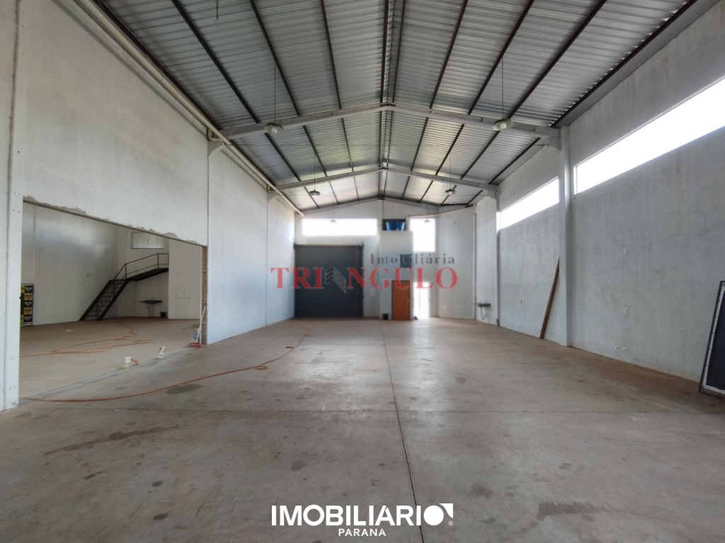 Barracão para  Alugar em Umuarama pela Imobiliária Triangulo