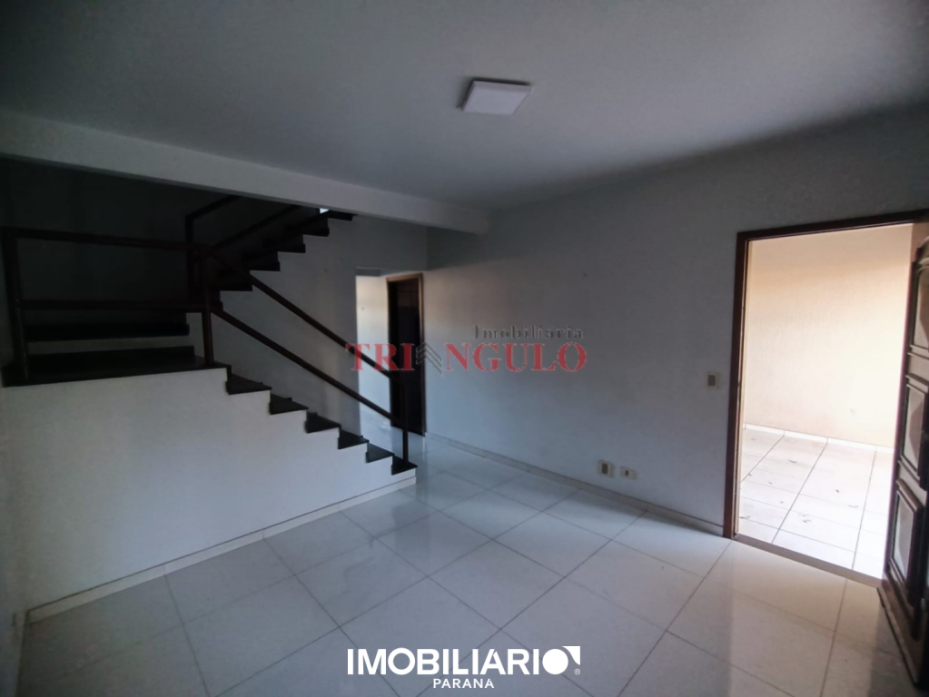 Residência para  Alugar em Umuarama pela Imobiliária Triangulo