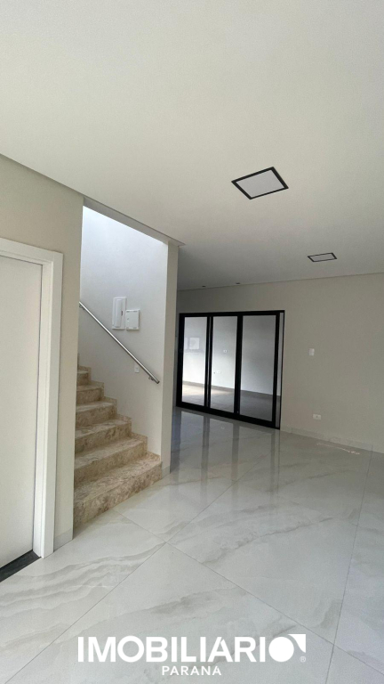 Sobrado para  Venda em Campo Mourão pela Casa fácil