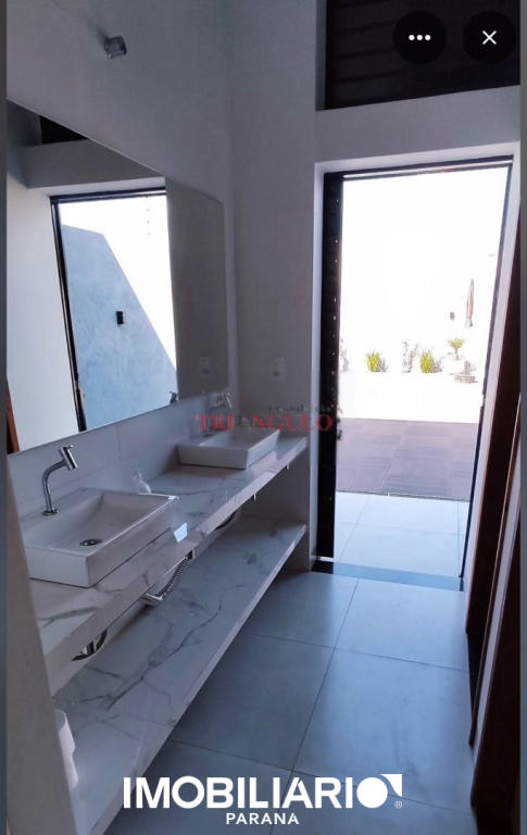Prédio Comercial para  Venda em Umuarama pela Imobiliária Triangulo
