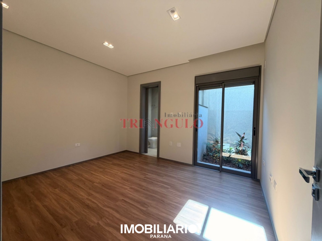 Residência para  Venda em Umuarama pela Imobiliária Triangulo