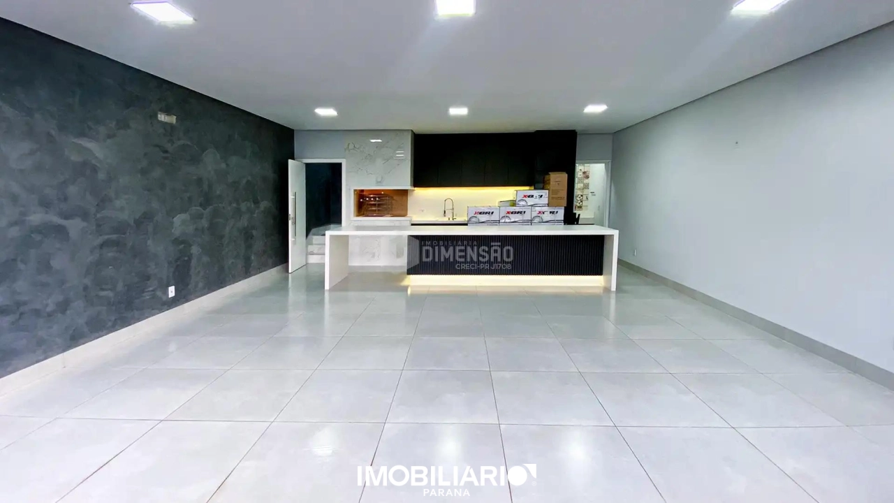 Sobrado para  Venda em Umuarama pela Dimensão