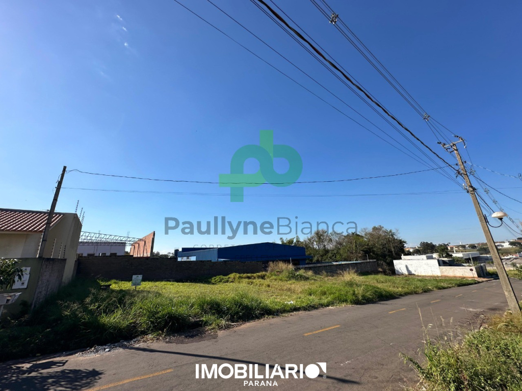 Terreno para  Venda em Umuarama pela Paullyne Bianca corretora de imóveis