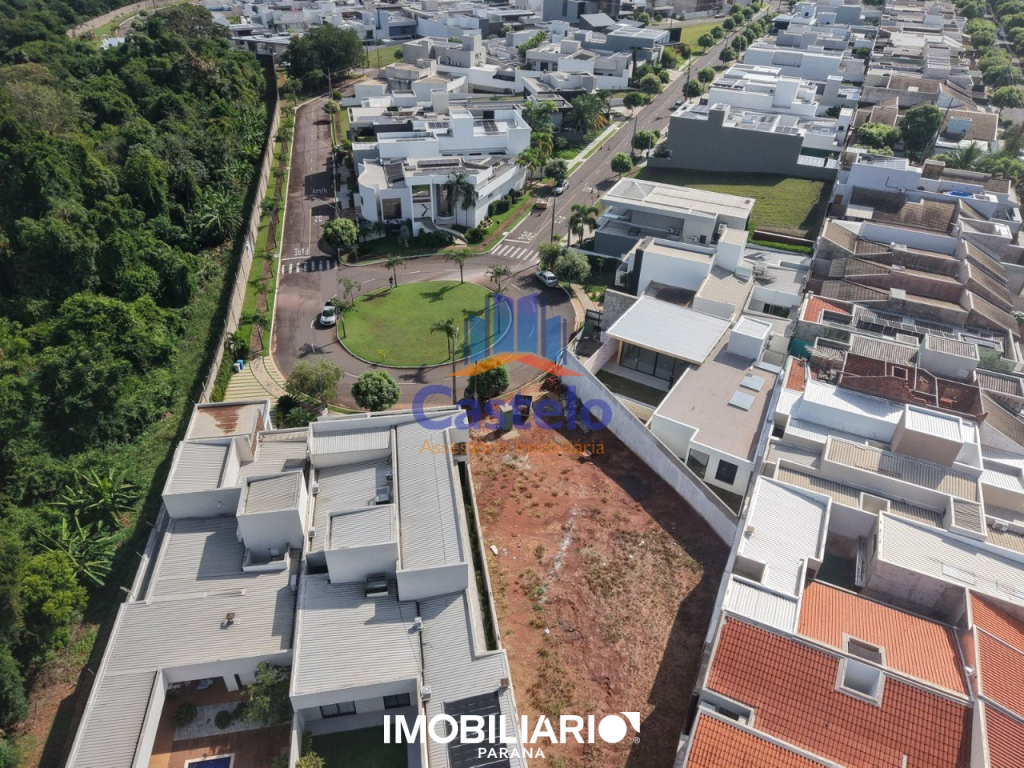 Terreno para  Venda em Umuarama pela Castelo Assessoria Imobiliária