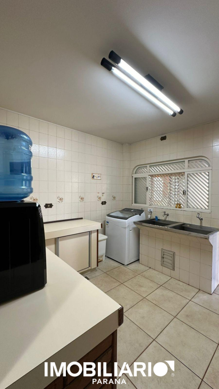 Sobrado para  Venda em Campo Mourão pela Casa fácil