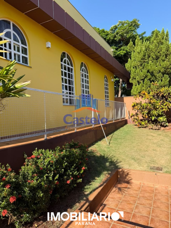 Residência para  Alugar em Umuarama pela Castelo Assessoria Imobiliária