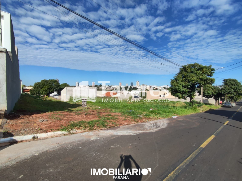 Terreno para  Venda em Umuarama pela Tavares
