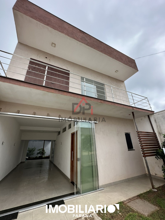 Sobrado para  Venda em Umuarama pela DPI Imobiliária