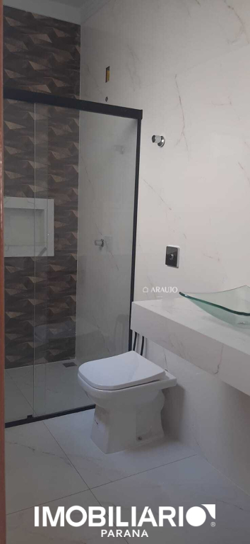 Residência para  Venda em Umuarama pela Araujo