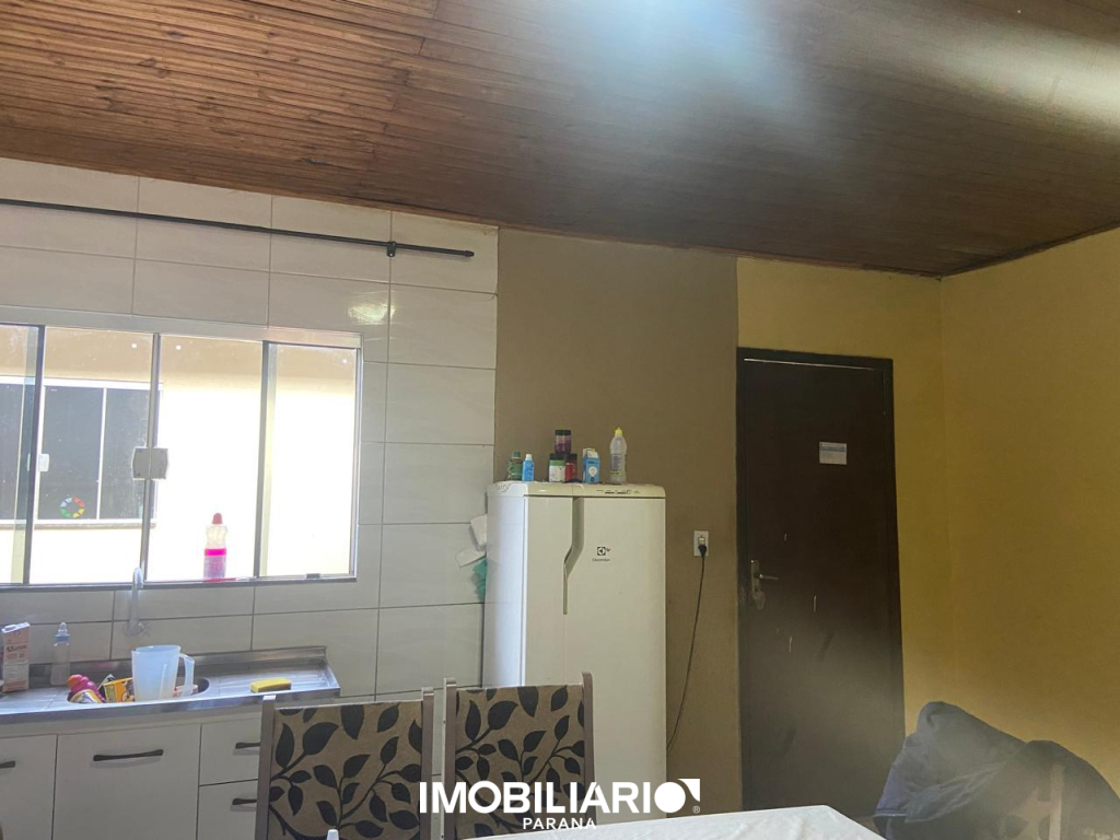 Residência para  Venda em Umuarama pela Elisia Neves