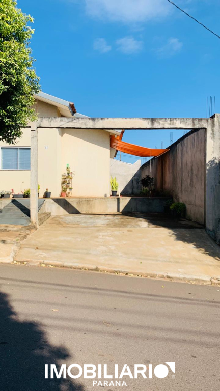 Residência para  Venda em Umuarama pela Elisia Neves