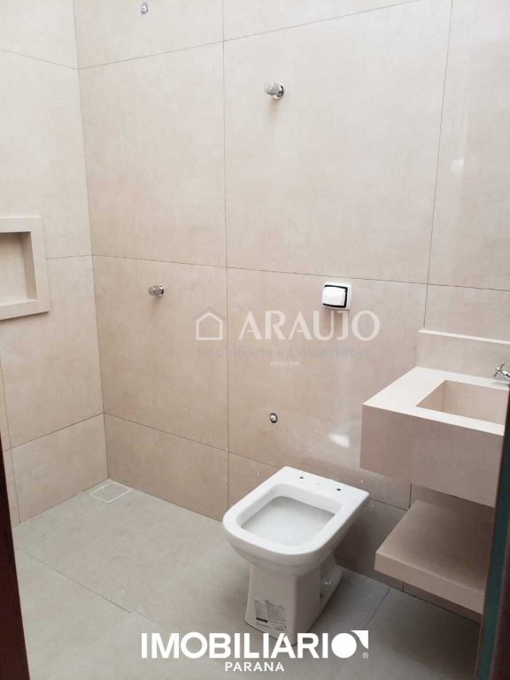 Residência para  Venda em Umuarama pela Araujo