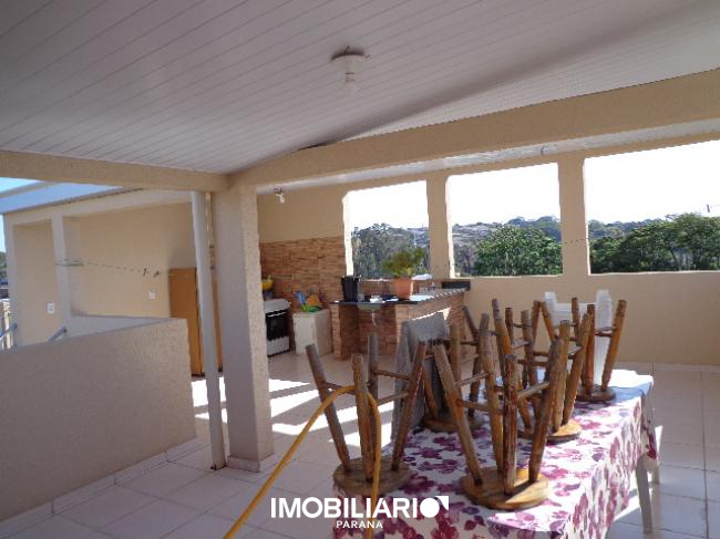 Residência para  Venda em Umuarama pela Paulo Mendes