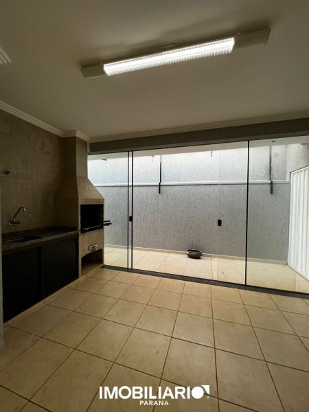 Residência para  Venda em Umuarama pela Caetano & Otávio