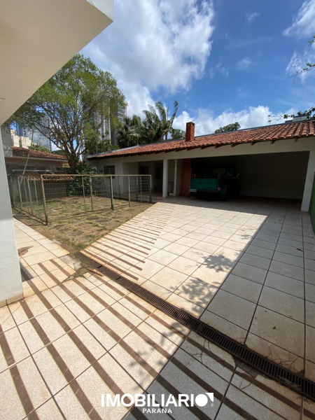 Residência para  Venda em Umuarama pela Caetano & Otávio