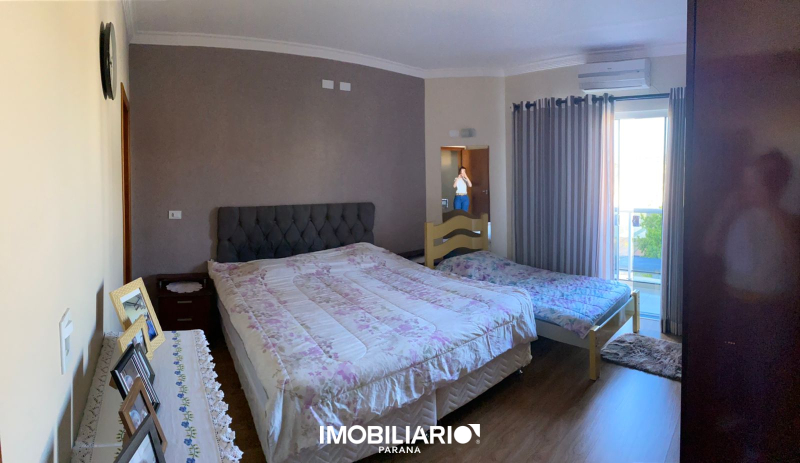 Sobrado para  Venda em Campo Mourão pela Nadiel Imóveis