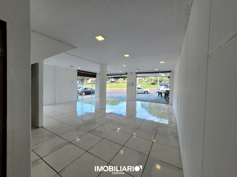 Salão Comercial para  Venda em Umuarama pela Paulo Mendes