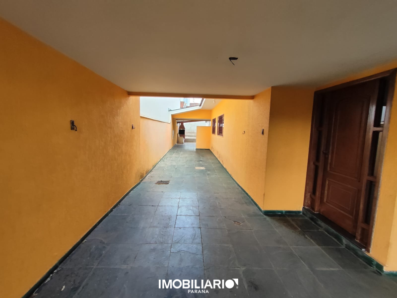 Residência para  Venda em Umuarama pela Delta