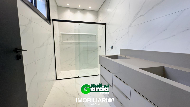 Residência para  Venda em Umuarama pela Garcia Imóveis