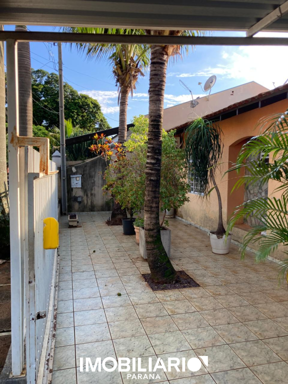 Residência para  Venda em Umuarama pela Delta