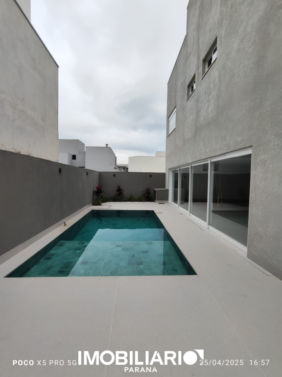 Residência para  Venda em Umuarama pela Delta