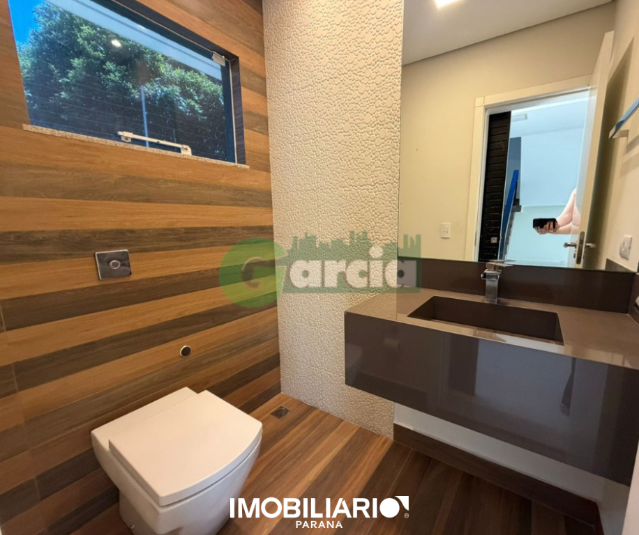 Residência para  Venda em Umuarama pela Garcia Imóveis