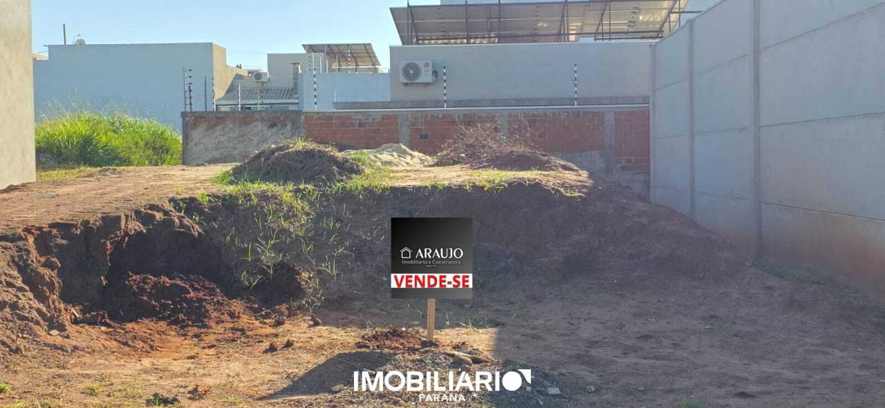 Salão Comercial para  Venda em Umuarama pela Araujo