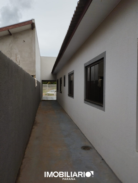 Residência para  Venda em Umuarama pela Delta